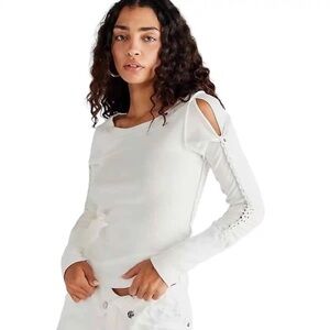 We The Free shoulder cut with braided long sleeve white  shirt top Sz-S J3